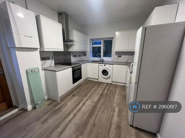 Flat for rent in East Greenwich, Greater London
