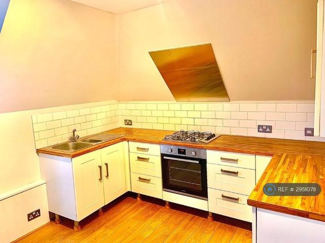 Apartment for rent in Upton, Acol