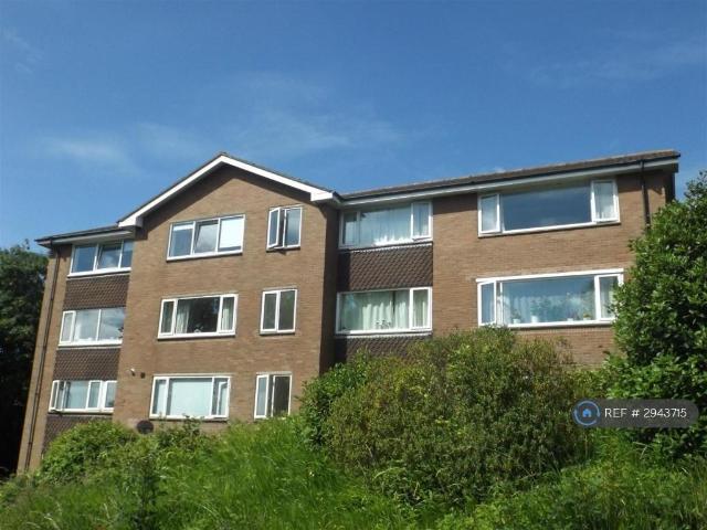 Flat for rent in Hulham, Budlake