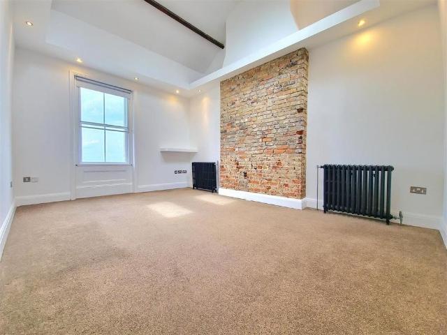 Apartment for rent in Margate Old Town, Acol