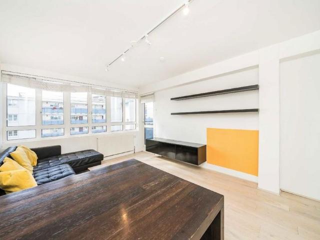 Apartment for rent in Angel, Greater London