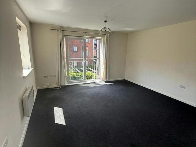 Apartment for rent in Stoke, Stoke-on-Trent