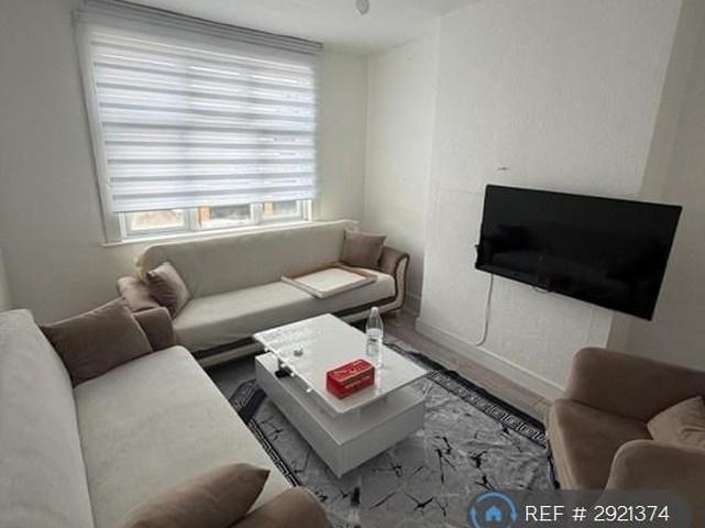 Apartment for rent in Broxbourne, Hertfordshire