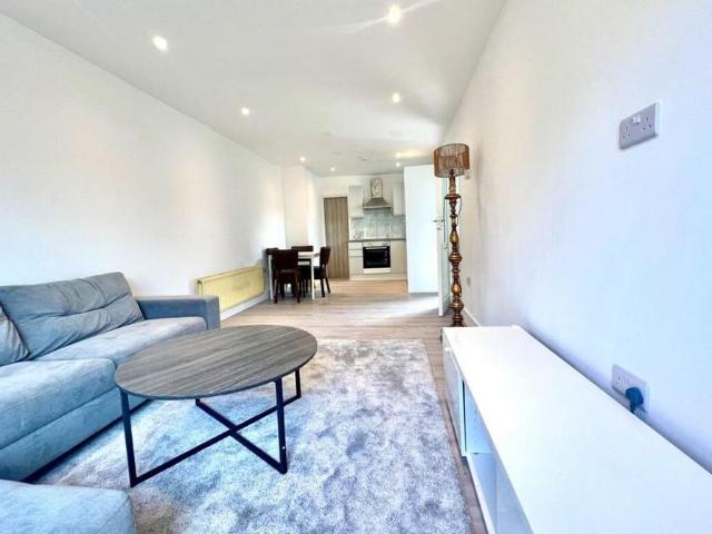 Apartment for rent in Hendon Central, The Hyde