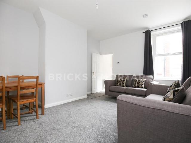 Flat for rent in Heaton, Isle Of Man