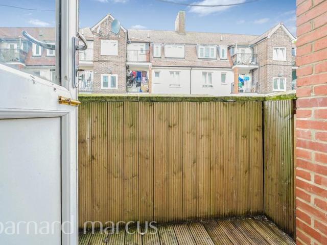 Apartment for rent in Glyndon, Shooters Hill
