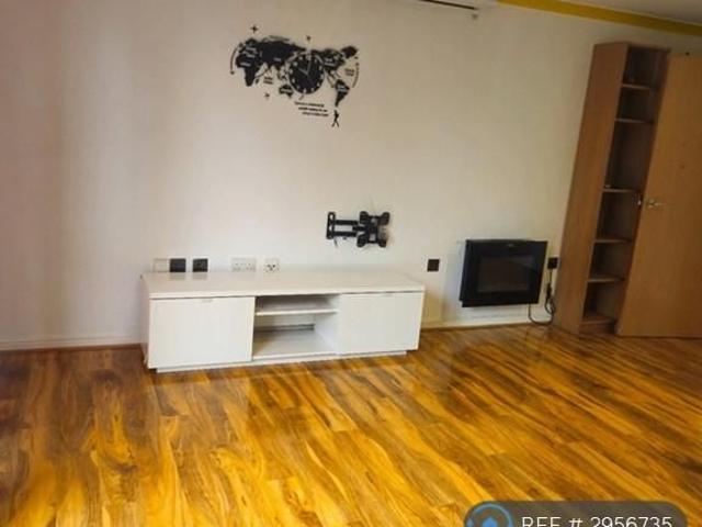 Apartment for rent in Castle Quarter, Cardiff