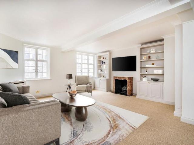 Apartment for rent in Mayfair, Isle Of Man