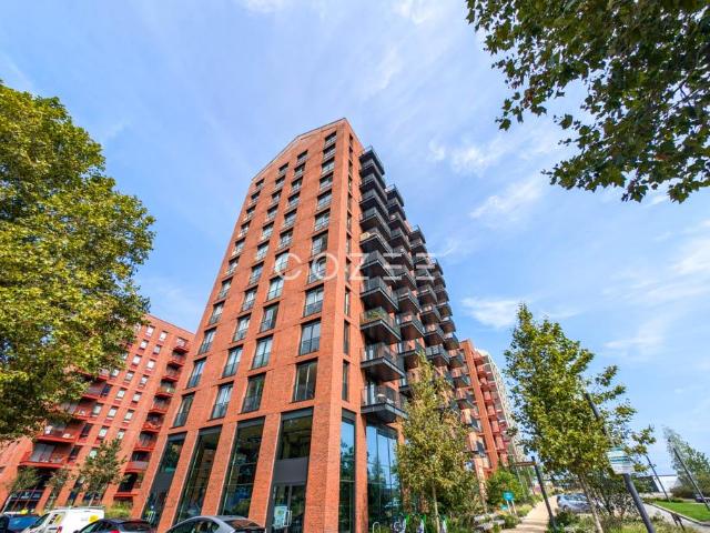 Flat for rent in Blackwall, Greater London