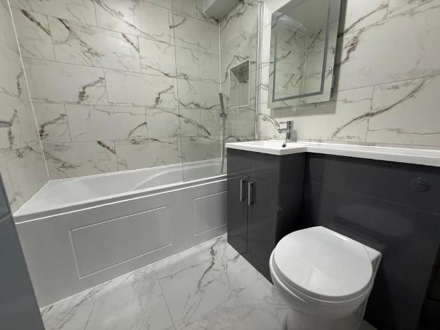 Flat for rent in Bearwood, Isle Of Man