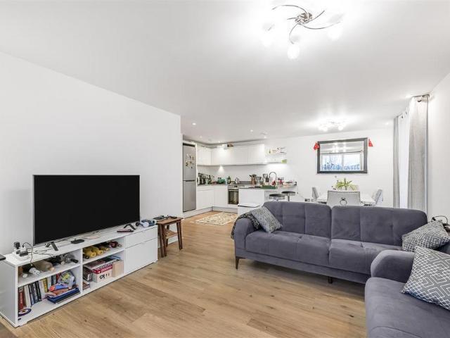 Flat for rent in Wandsworth, Greater London
