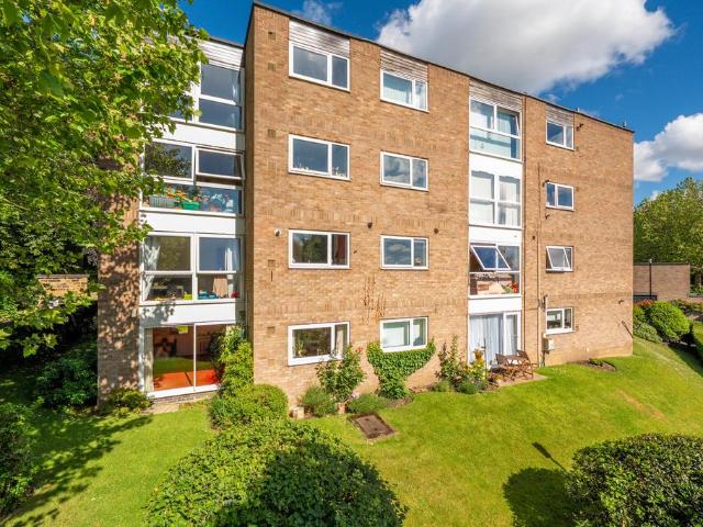 Flat for rent in West Yorkshire