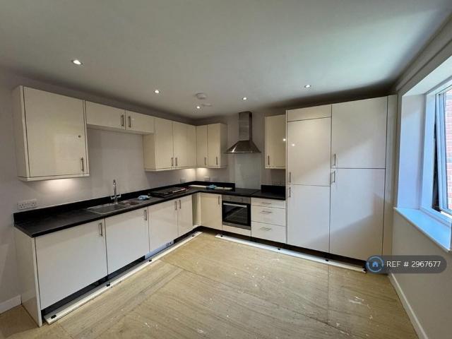 Apartment for rent in North End, Greater London