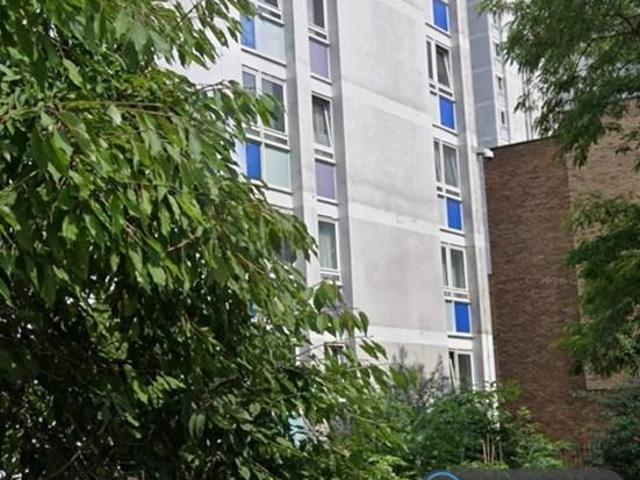 Flat for rent in Kennington, Greater London