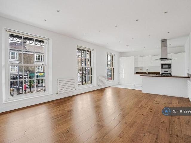 Apartment for rent in London Borough of Hounslow, Greater London