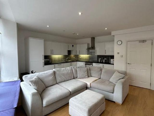 Flat for rent in Waterfront, Scotland
