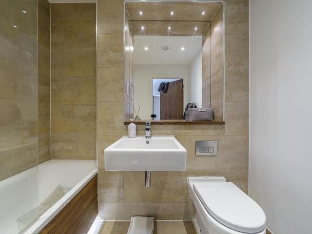 Apartment for rent in Friern Barnet, Greater London