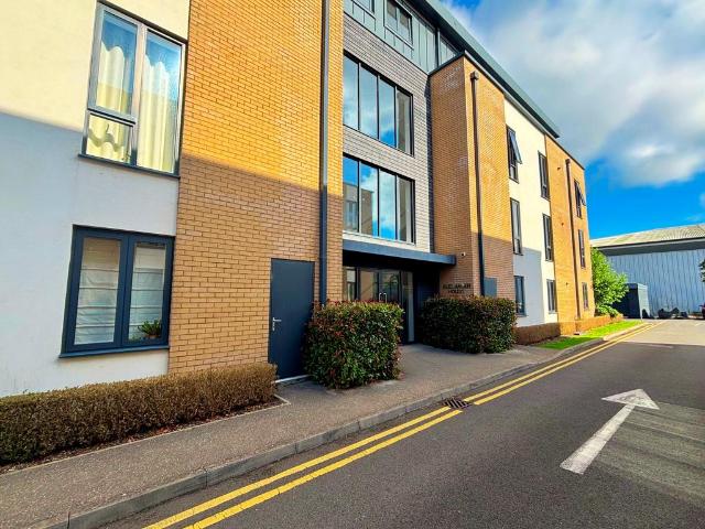 Flat for rent in Berrick Salome, Oxfordshire