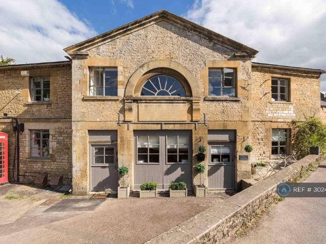 Flat for rent in Fossebridge, Gloucestershire