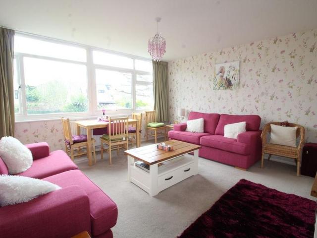 Apartment for rent in London Borough of Croydon, Thornton Heath