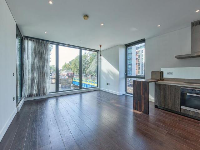 Apartment for rent in London Borough of Wandsworth, Greater London