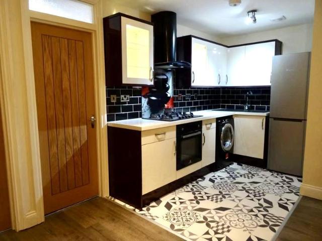 Flat for rent in Falcon Lodge, Wales