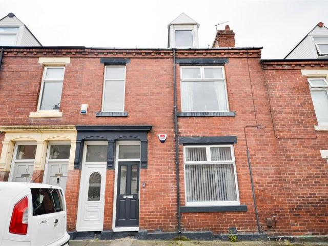 Flat for rent in Westoe, South Shields