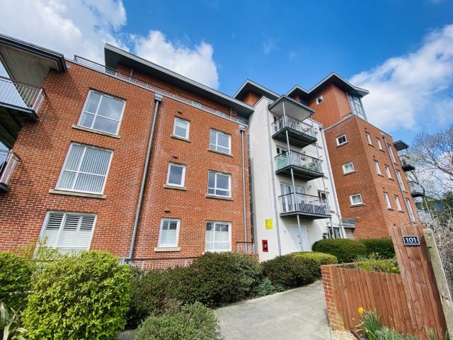 Apartment for rent in Poole
