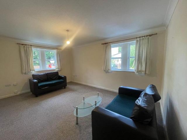 Apartment for rent in Moortown, West Yorkshire