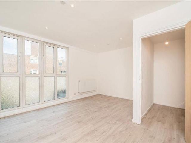 Apartment for rent in Ethelred Estate, Greater London