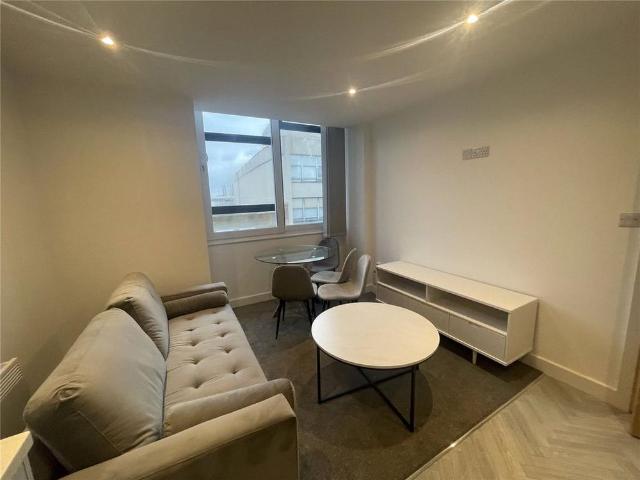 Apartment for rent in Avenham, Higher Bartle