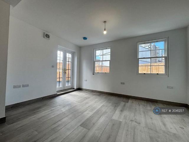 Apartment for rent in Broadmead, Feckenham