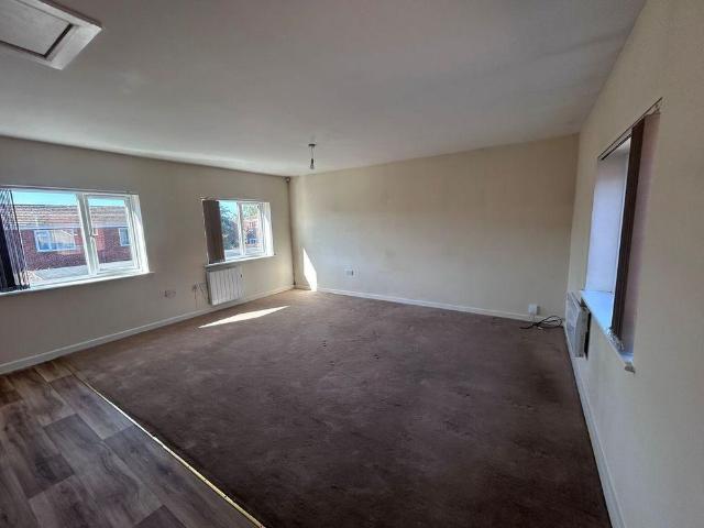 Apartment for rent in Astwood Bank, Redditch