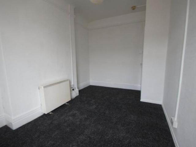 Apartment for rent in Whitby, Rossmore