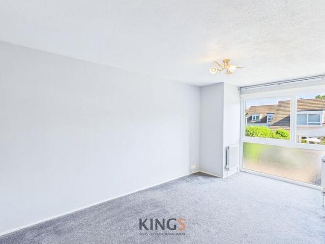 Apartment for rent in Five Acres, Hertfordshire