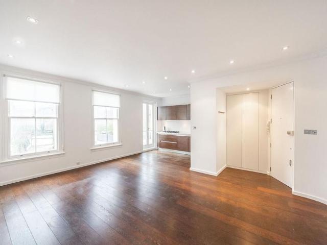 Apartment for rent in Belsize Park, Greater London
