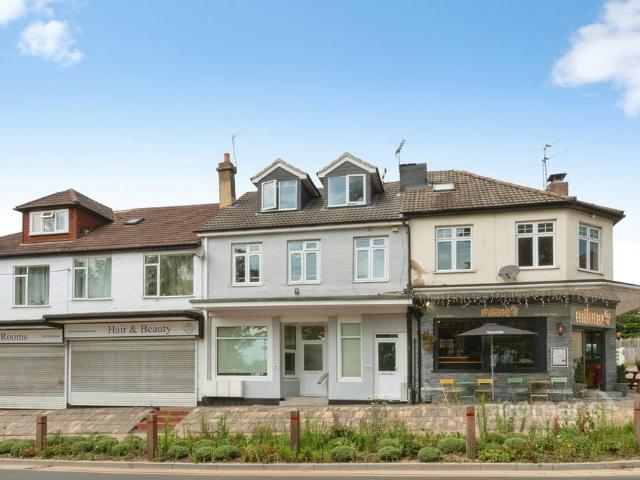 Flat for rent in Mindenhurst, Heol-las