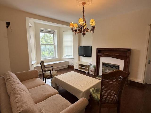 Flat for rent in Oval, Greater London