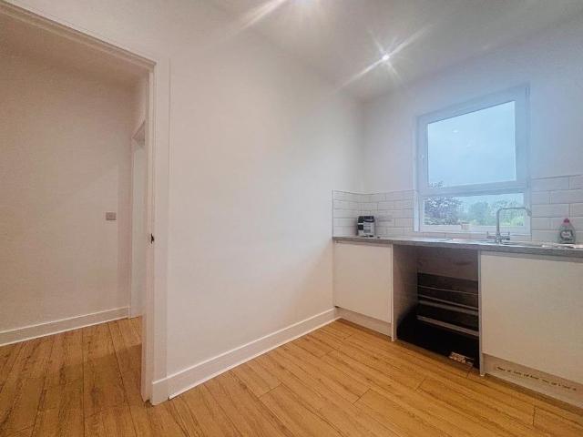 Apartment for rent in Bishopton, Scotland
