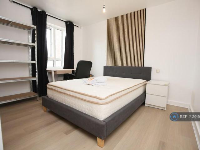 Flat for rent in Spon End, West Midlands