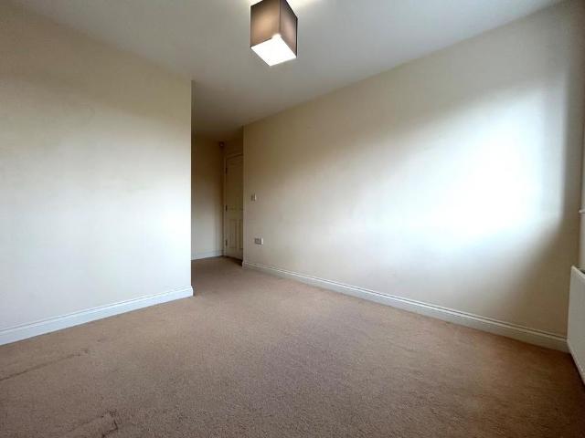 Apartment for rent in Newton Hill, Wakefield