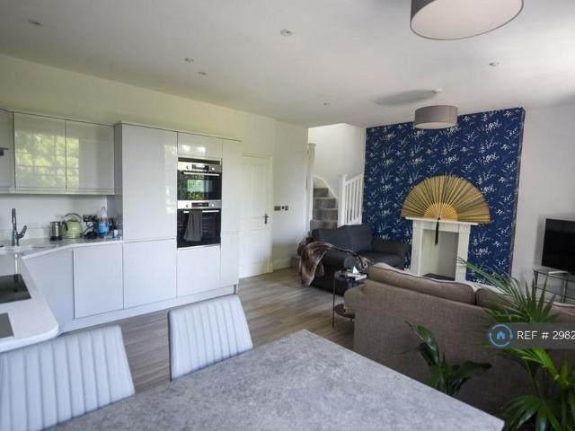 Apartment for rent in Milverton, Green Close