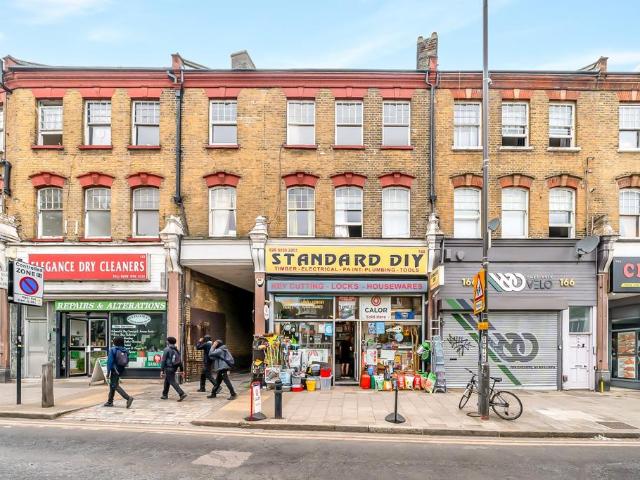 Flat for rent in East Greenwich, Greater London