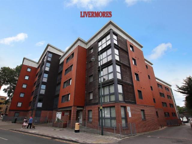 Flat for rent in Northumberland Heath, Greater London