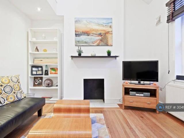 Apartment for rent in Fulham, Greater London