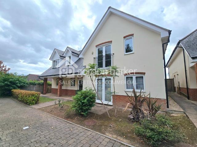 Flat for rent in Dudsbury, West Parley