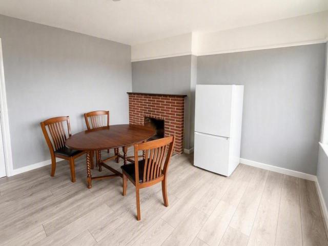 Apartment for rent in Fordington