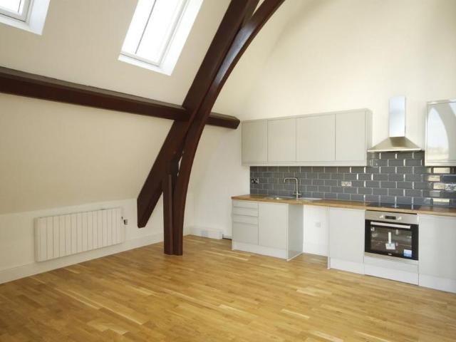 Apartment for rent in Buckland, Ash