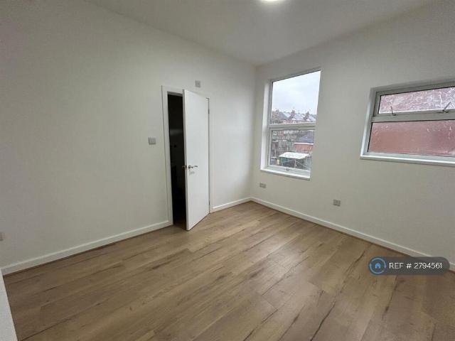 Flat for rent in West Midlands
