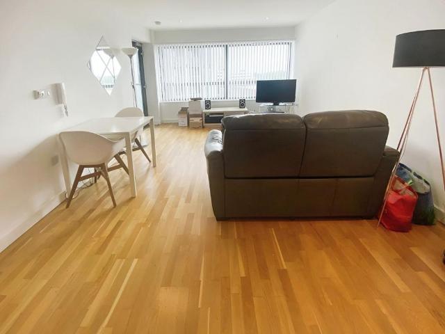 Flat for rent in Salford, Greater Manchester